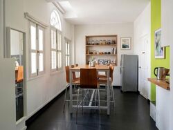 Emerald Garden (D1), Office #604213671